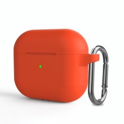 Силиконовый чехол для AirPods 3 c карабином оранжевый